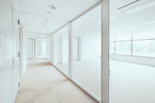 Illustration de bureau pour le deuil d'un travail